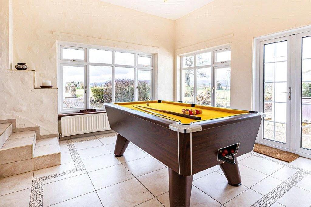 Finn Village - Loch Lomond Villa B&B - Black Room With Jacuzzi-Style Bath Glasgow Buitenkant foto